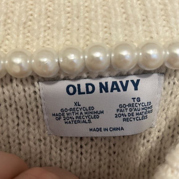 NWT Old Navy Cable Knit Sweater - Picture 7 of 11